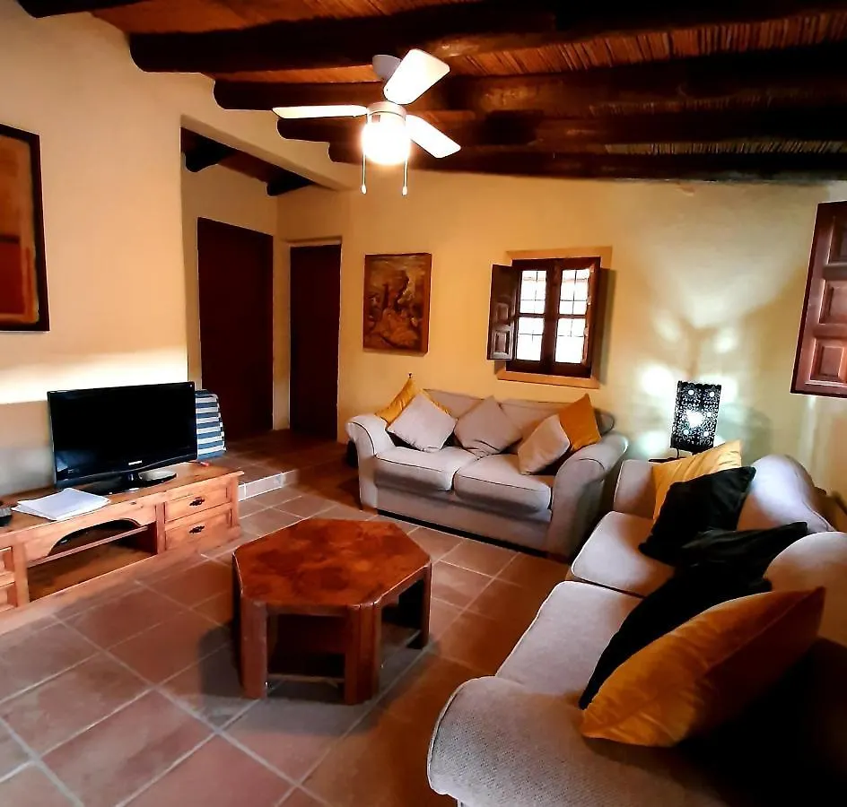 Cortijo Los Montes With Private Pool Viñuela