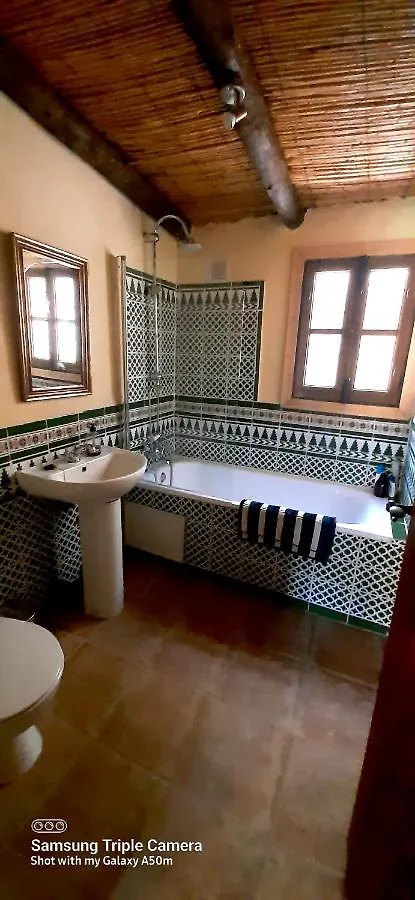 Casa rural Cortijo Los Montes With Private Pool Viñuela
